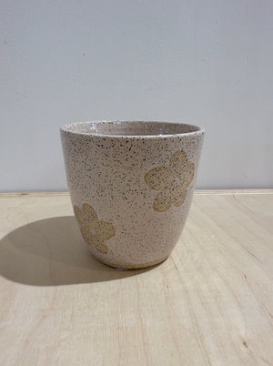 Tamiko Claire Stoneware - Mug / Funky Flower