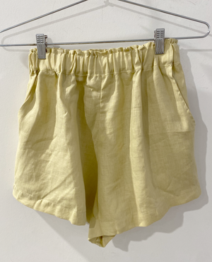 Here. - Linen Shorts